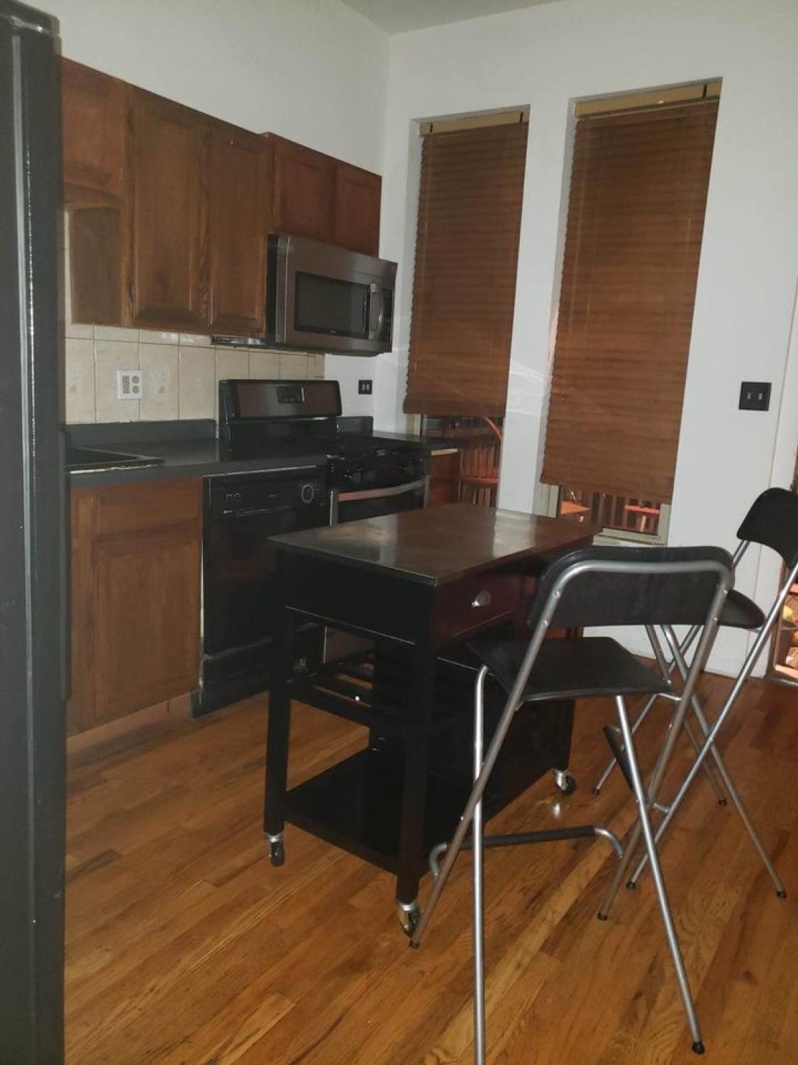1018 S. Oakley Blvd Chicago Image 9