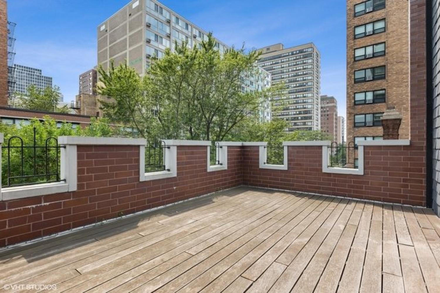 East Lakeview Chicago Image 10