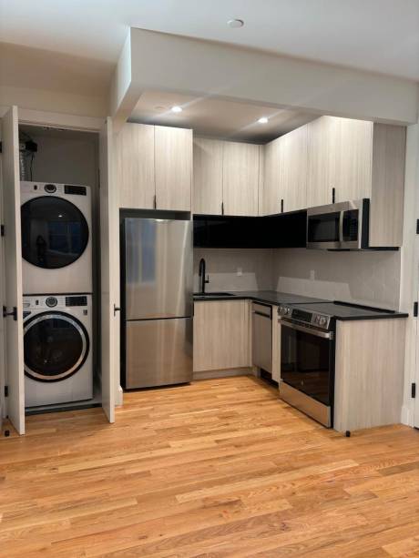 Brooklyn, New York, NY, 11200