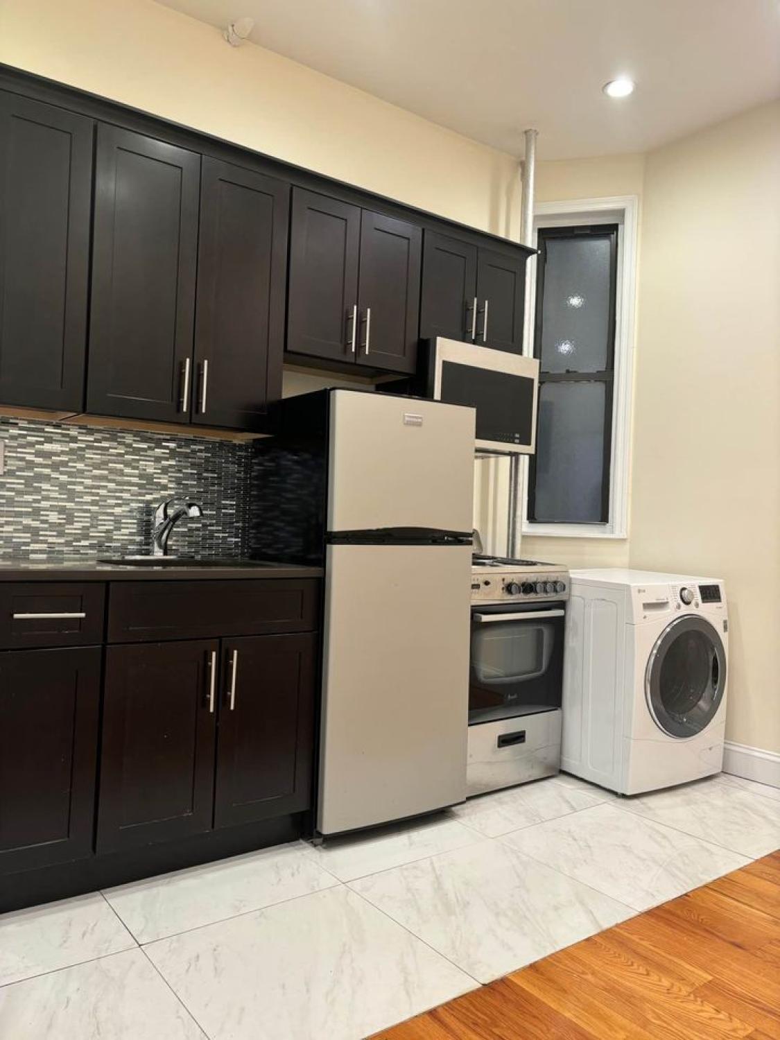 24 Rogers Ave - Brooklyn New York Image