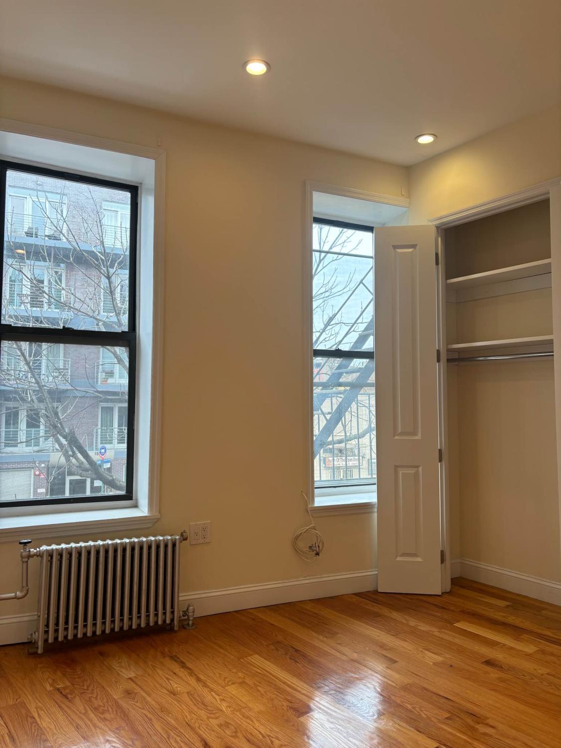 24 Rogers Ave - Brooklyn New York Image 4