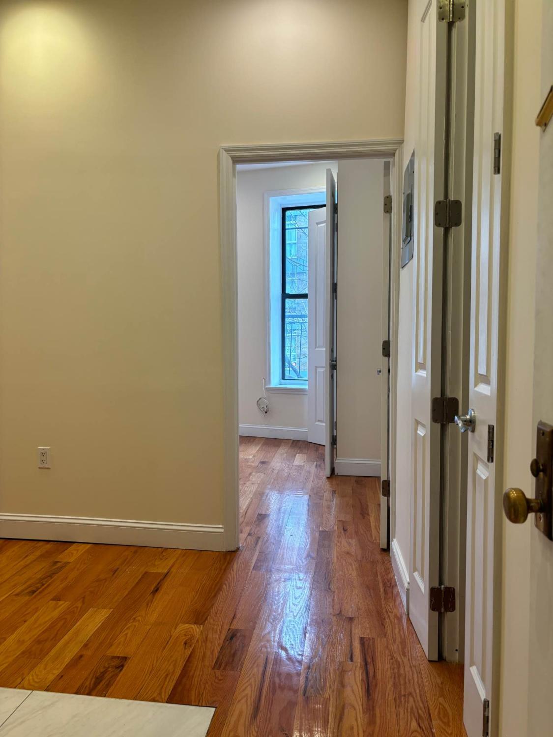 24 Rogers Ave - Brooklyn New York Image 7