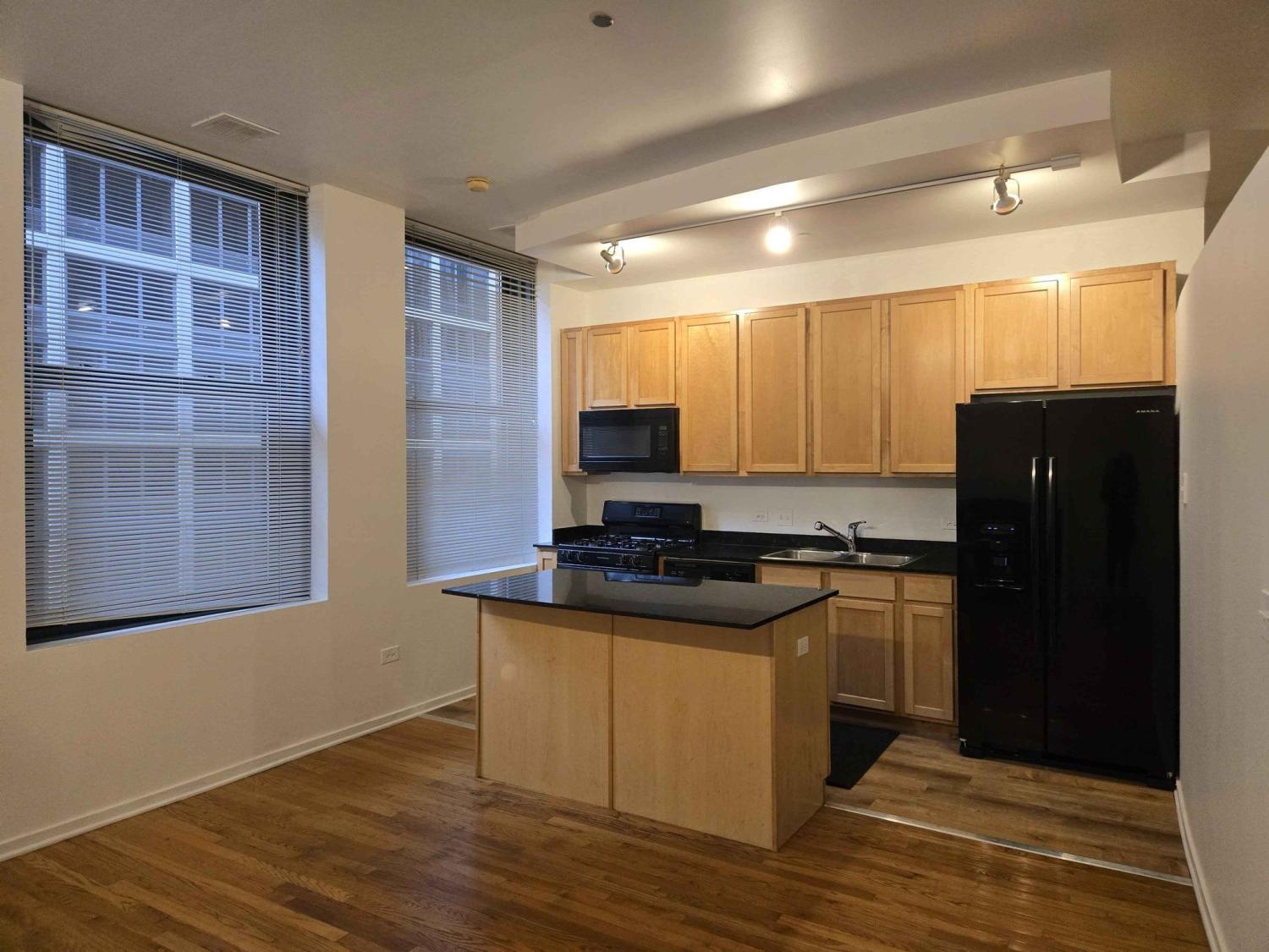 208 West Washington Chicago Image 4