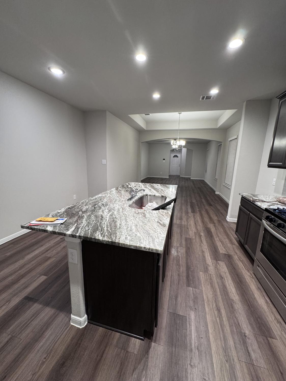 460 Long Beach bay Dr Houston Image 4