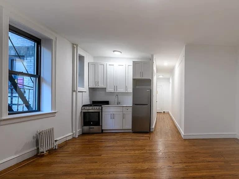 34-50 28th St Astoria New York Image 2