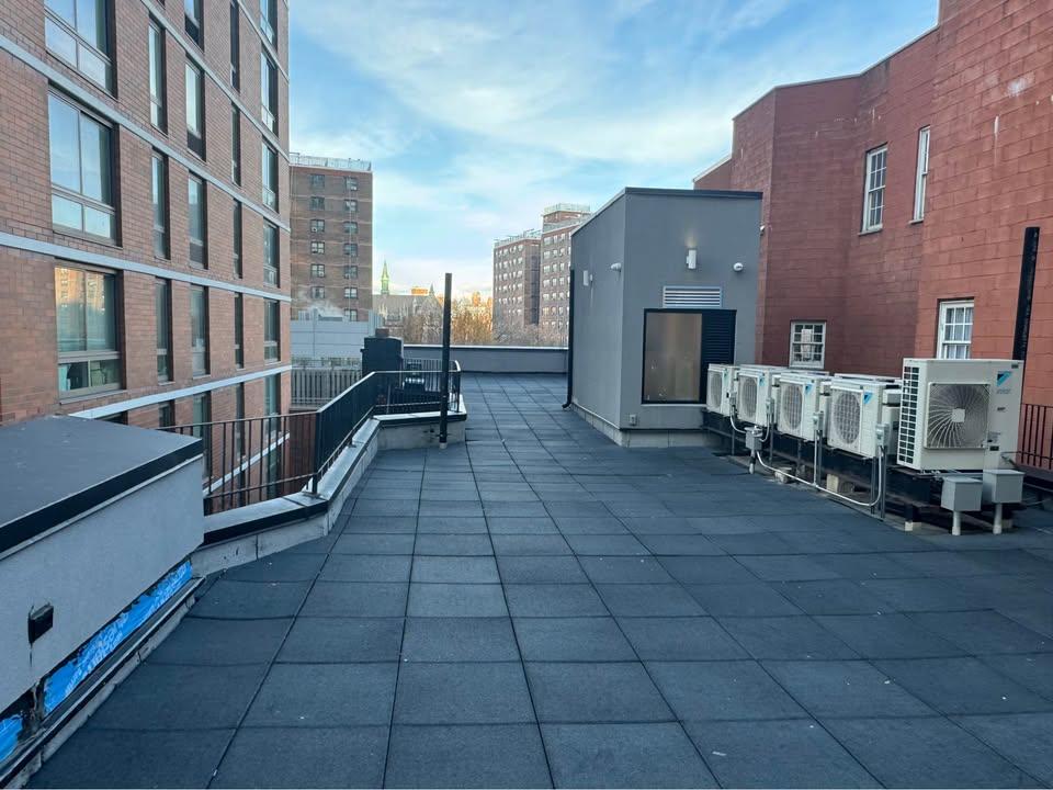 223 E 96th St New York Image 10