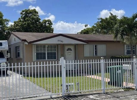 19740 SW 114th PL, Miami, FL, 33157
